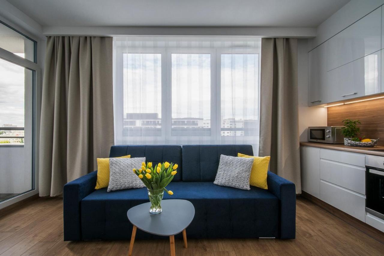 Star4You II Apartments Вроцлав Екстериор снимка