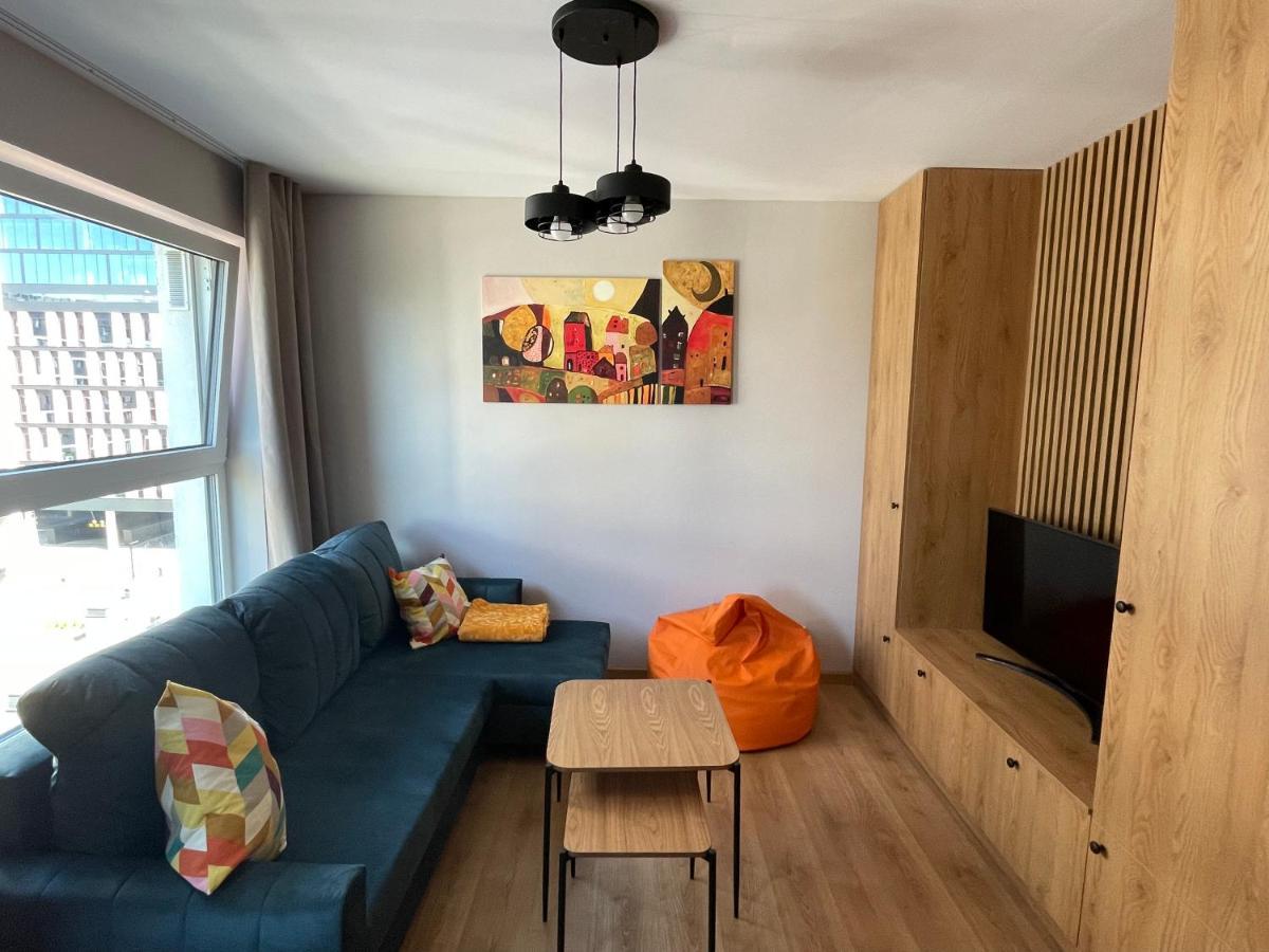 Star4You II Apartments Вроцлав Екстериор снимка